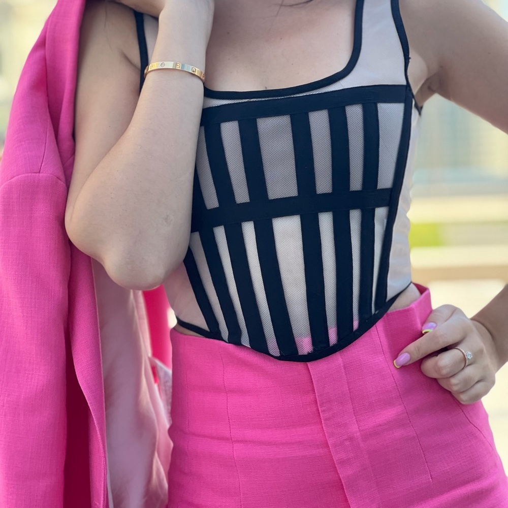 Crop top - Picture 3 of 9